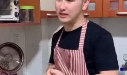 男子搞笑爆料视频,男子搞笑爆料视频背后的惊人真相