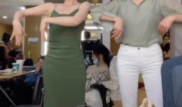 时尚妈妈爆料视频大全下载,潮流育儿秘籍大公开