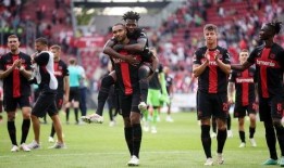 梅西队友爆料视频最新,揭秘梅西场下趣事与球场传奇瞬间